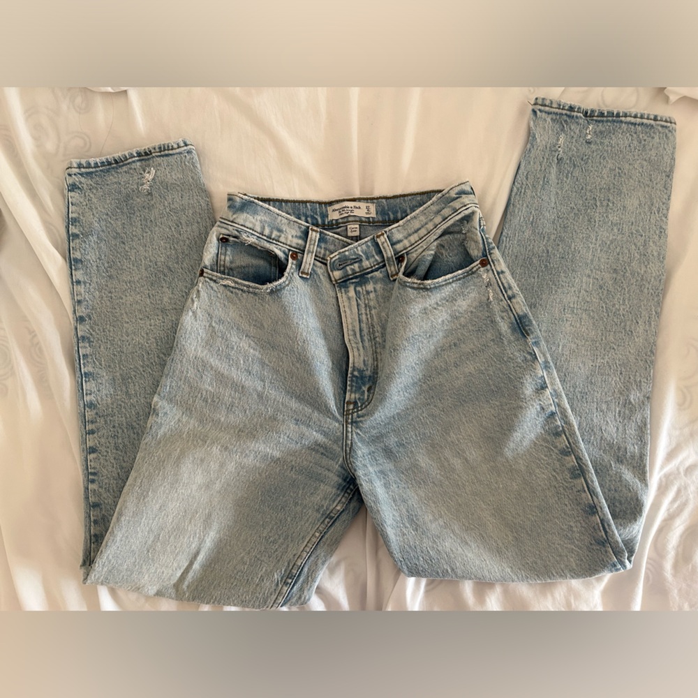 Abercrombie curve love 90s straight ultra high rise jeans